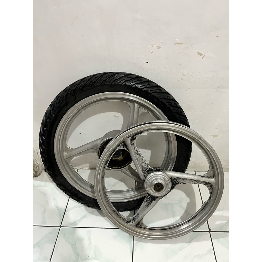 Velg F1zr palang 3 mulus tinggal repaint