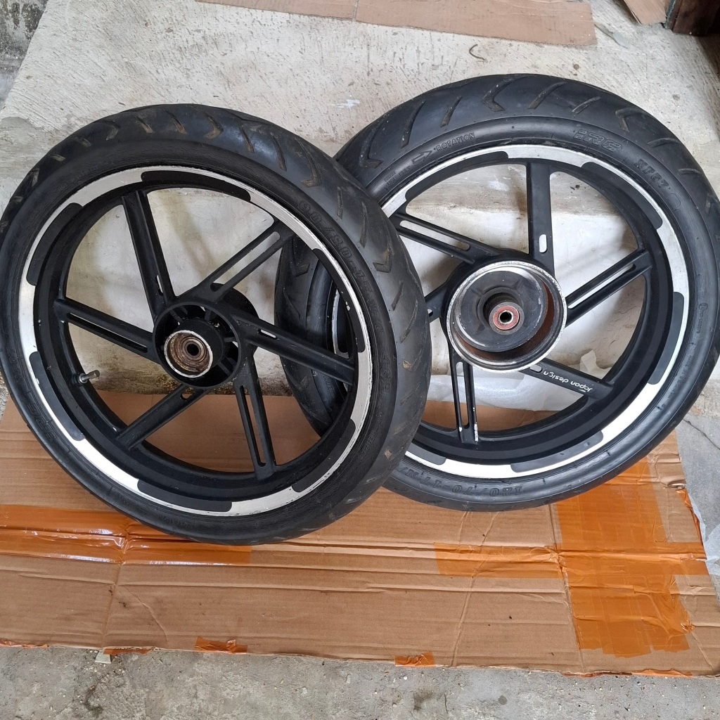 Velg palang RG V Ring 17/2.5 17/3.5 pnp scorpio bekas sesuai foto