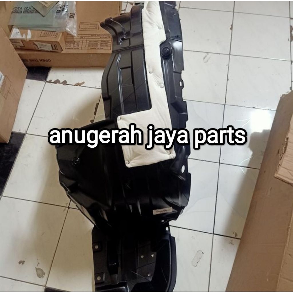 Liner Spakbor Liner Fender Innova Zenix Original