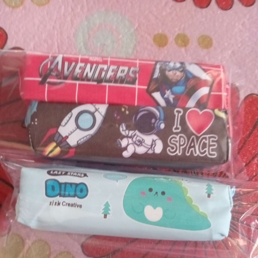

Tempat pensil