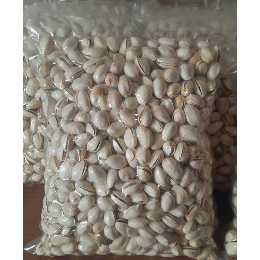 

Kacang Pistachio 1kg