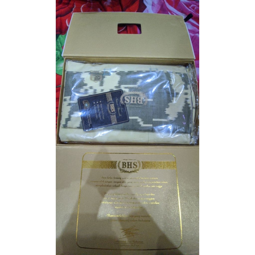 bhs spunsilk full sutra 210 second ( like new )