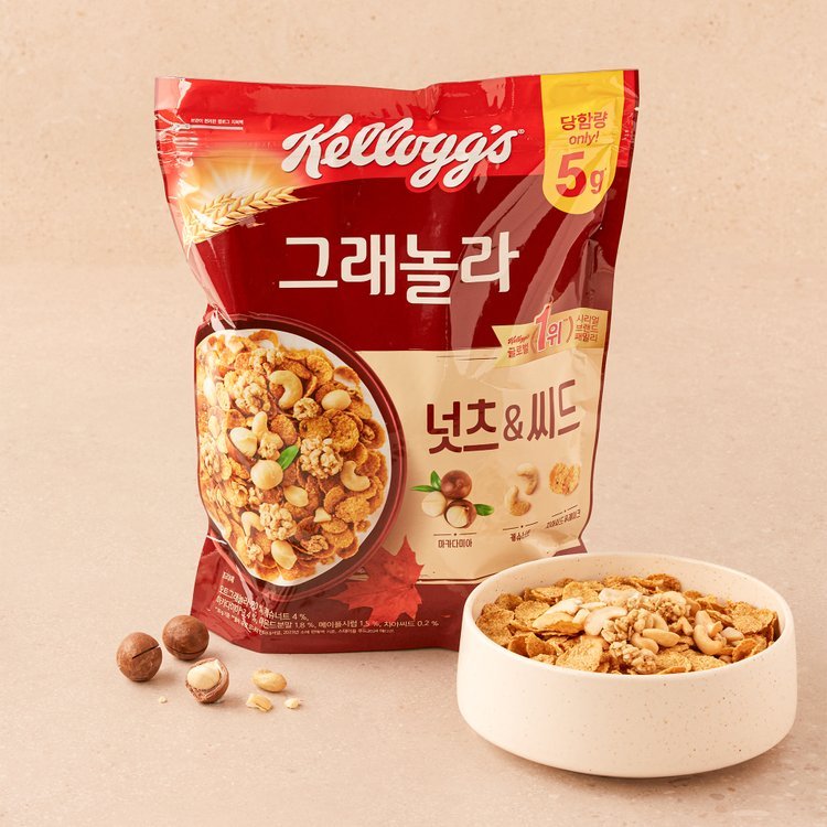 

KELLOGG'S NUTS & SEEDS GRANOLA 500g