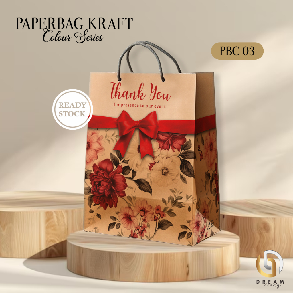 

PAPERBAG SABLON MOTIF READY STOCK - TAS SOUVENIR PERNIKAHAN BAHAN KRAFT PBC 03