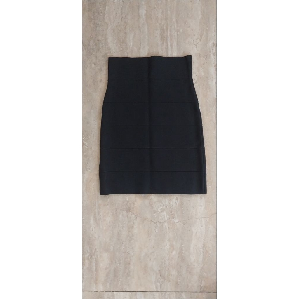 Preloved Rok BCBG Maxazria