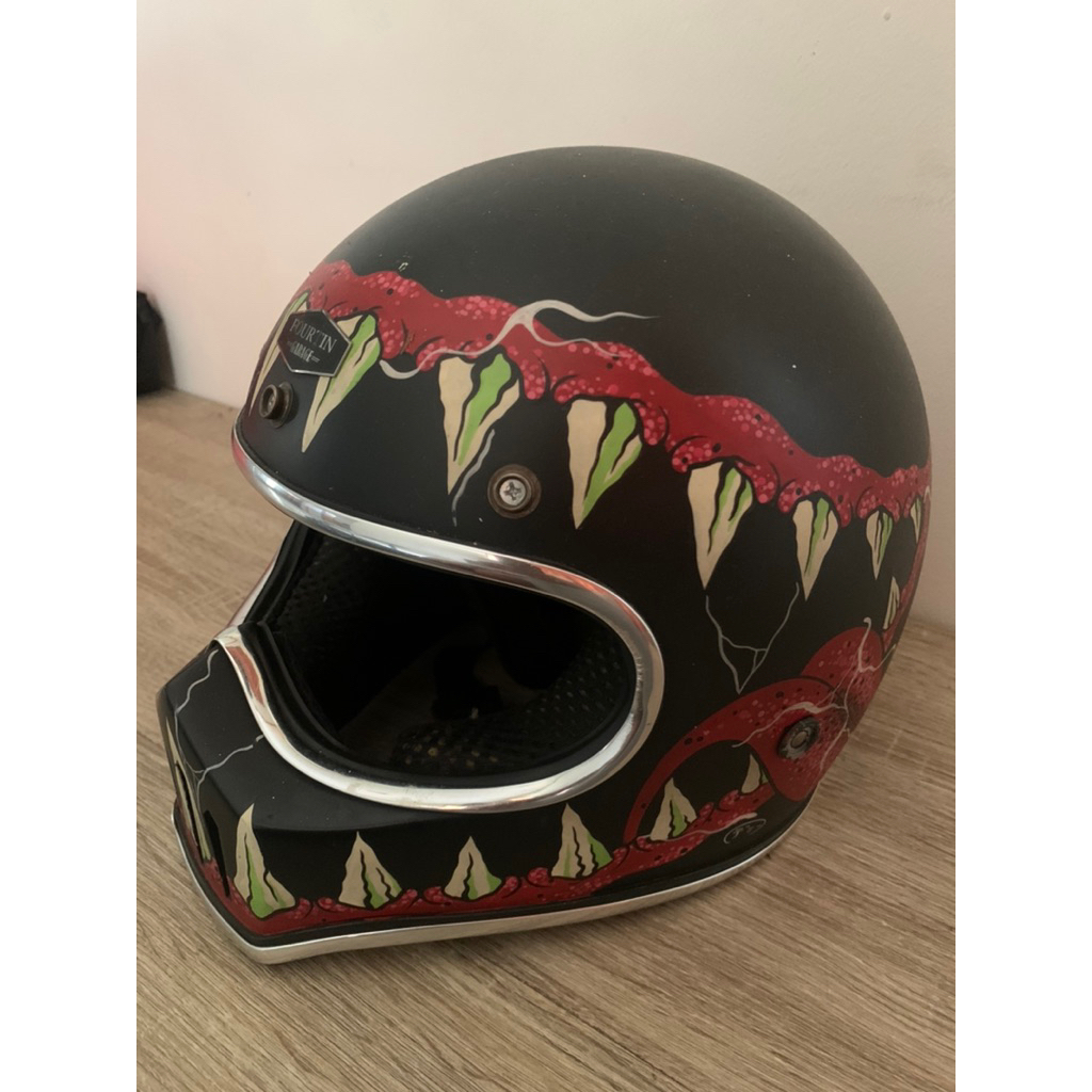 helm fourtin garage mulus