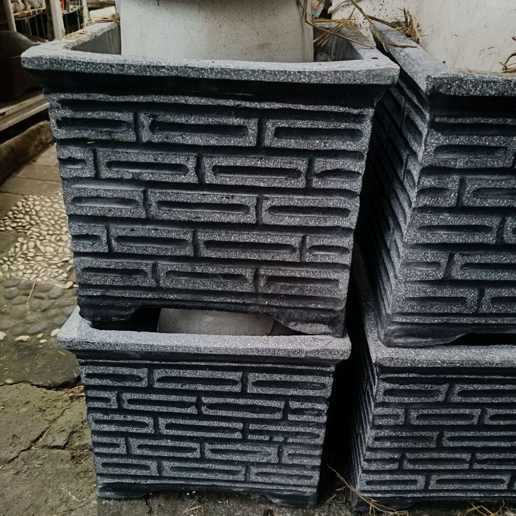 pot beton / pot semen / pot semen kotak L50T50