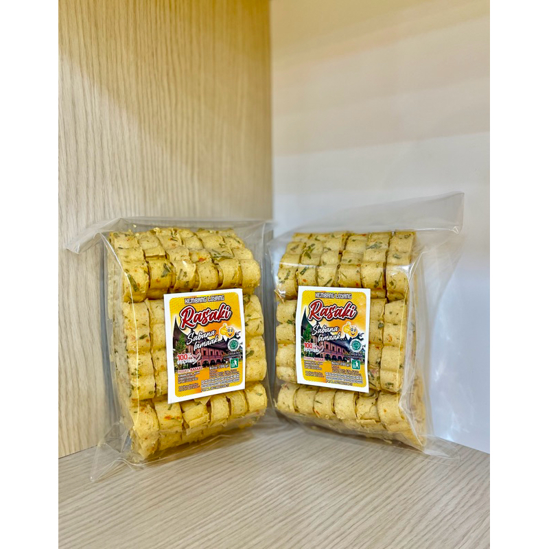 

Kembang Loyang (Kue Loyang) Pedas Gurih