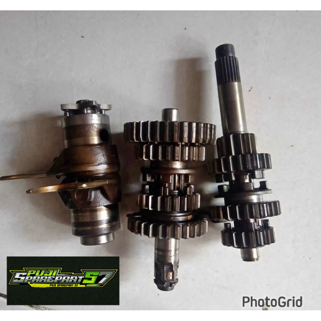 Gear Rasio Gigi Gearbox Transmisi Capit Udang REVO ABSOLUT Absolute New Revo Fit Fi Injeksi
