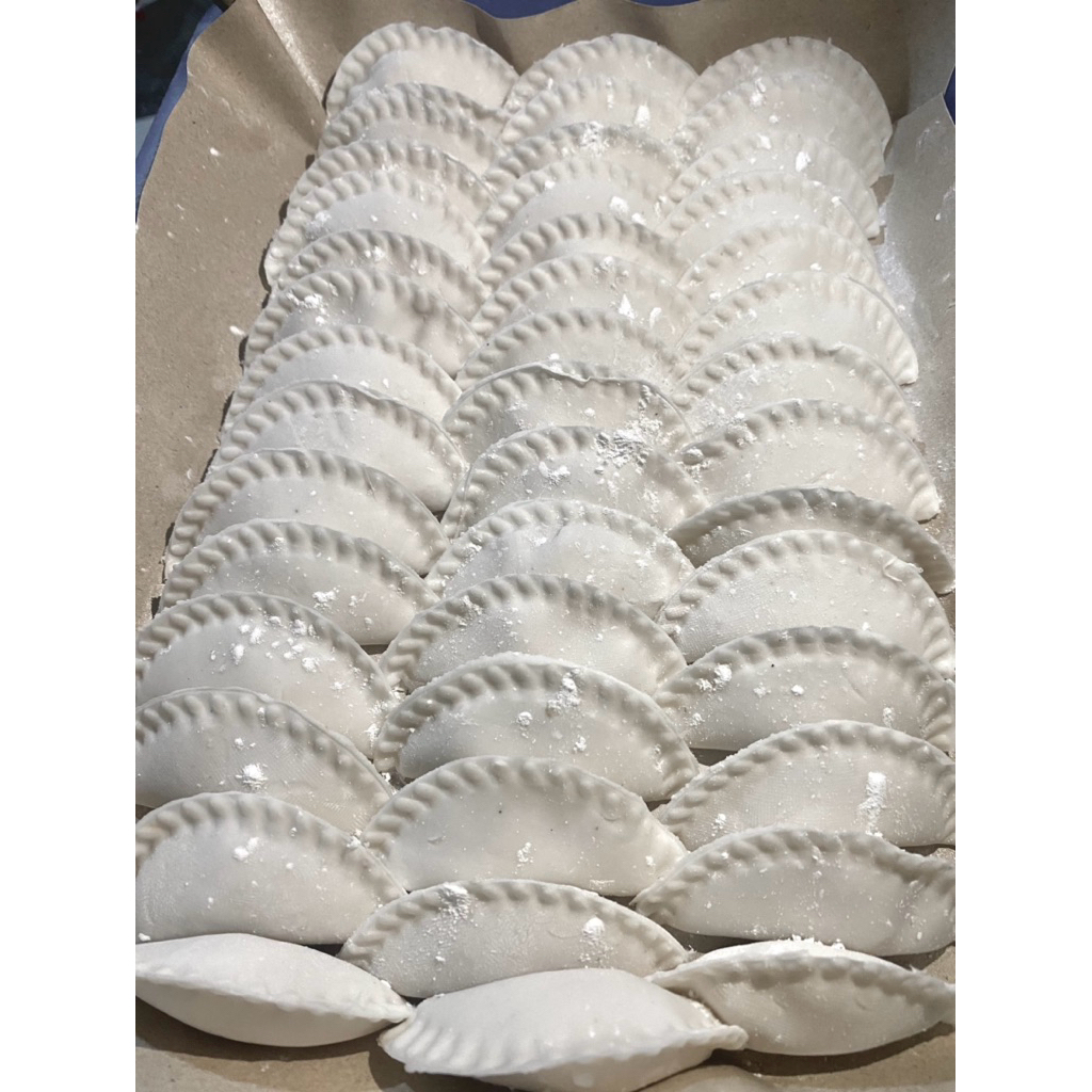 

cireng ayam suir pedas isi 11pcs