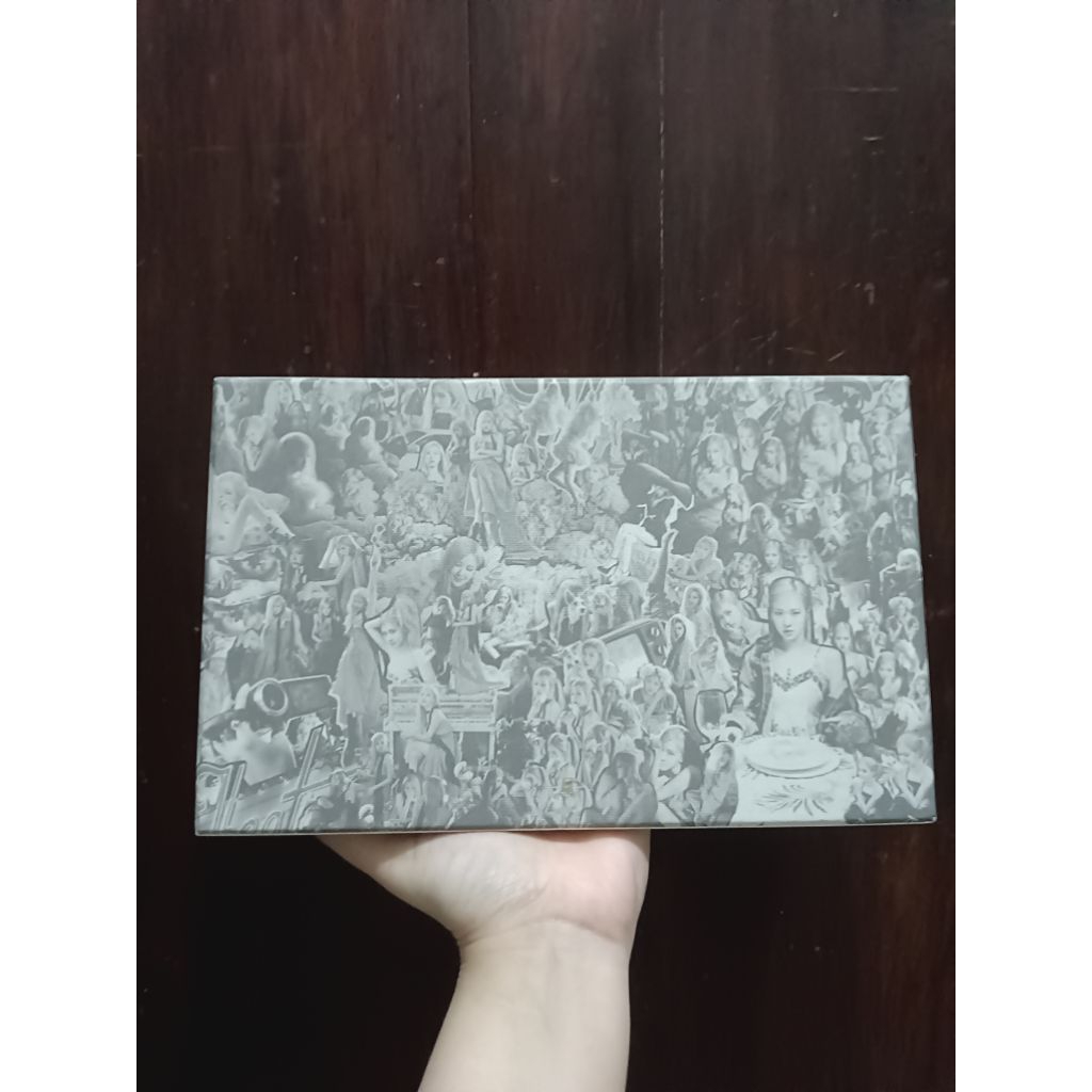 Preloved Album Rose Blackpink Official