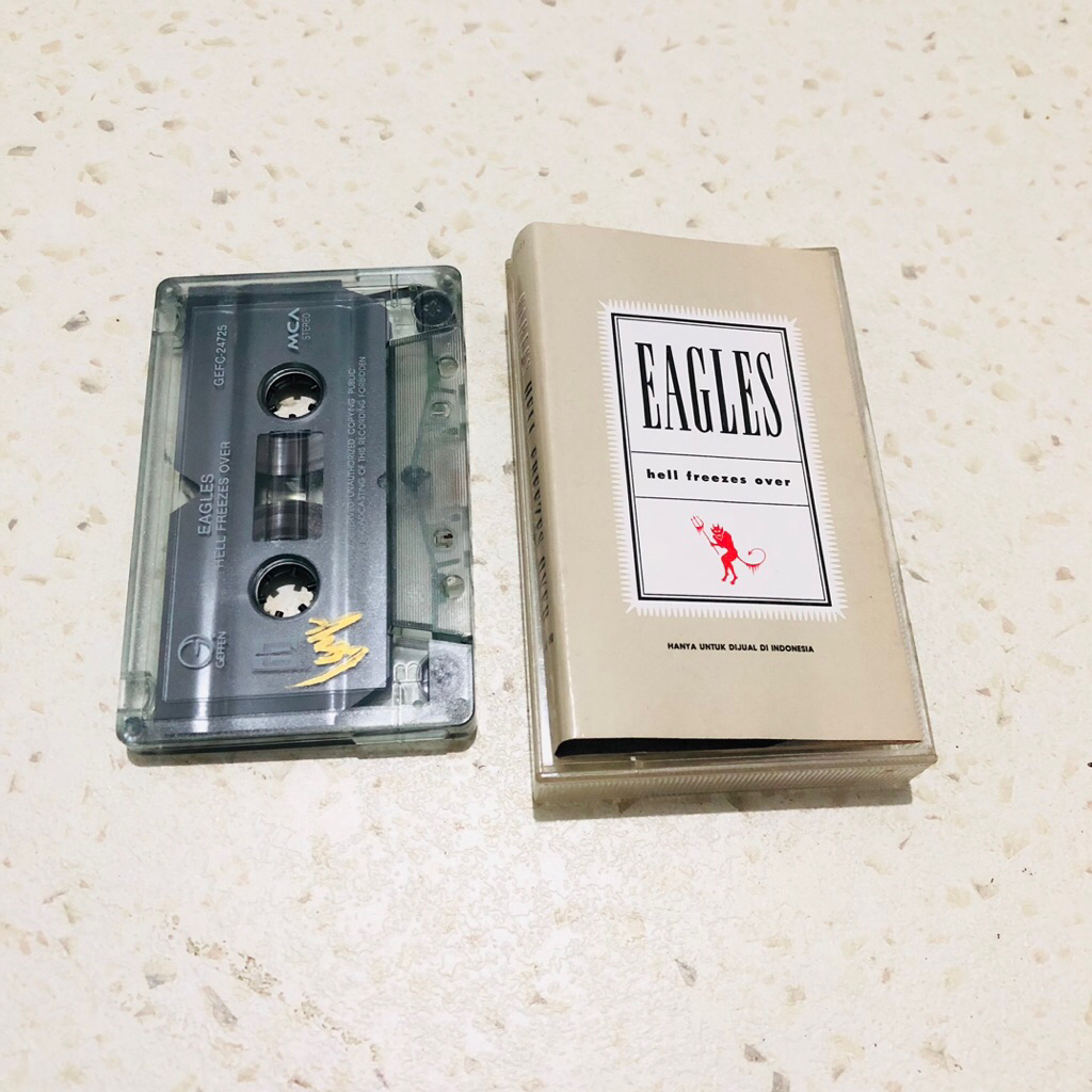 Kaset Pita EAGLES - Hell Freexes Over - Kaset Pita Original