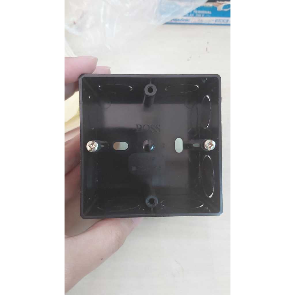 Inbow dus Boss inbow mangkok listrik saklar stop kontak boss