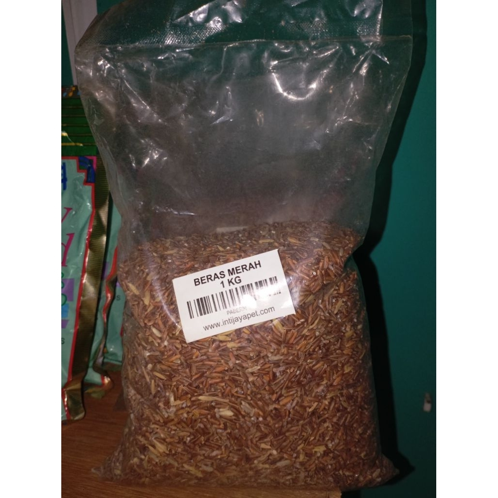 Beras Merah untuk pakan burung