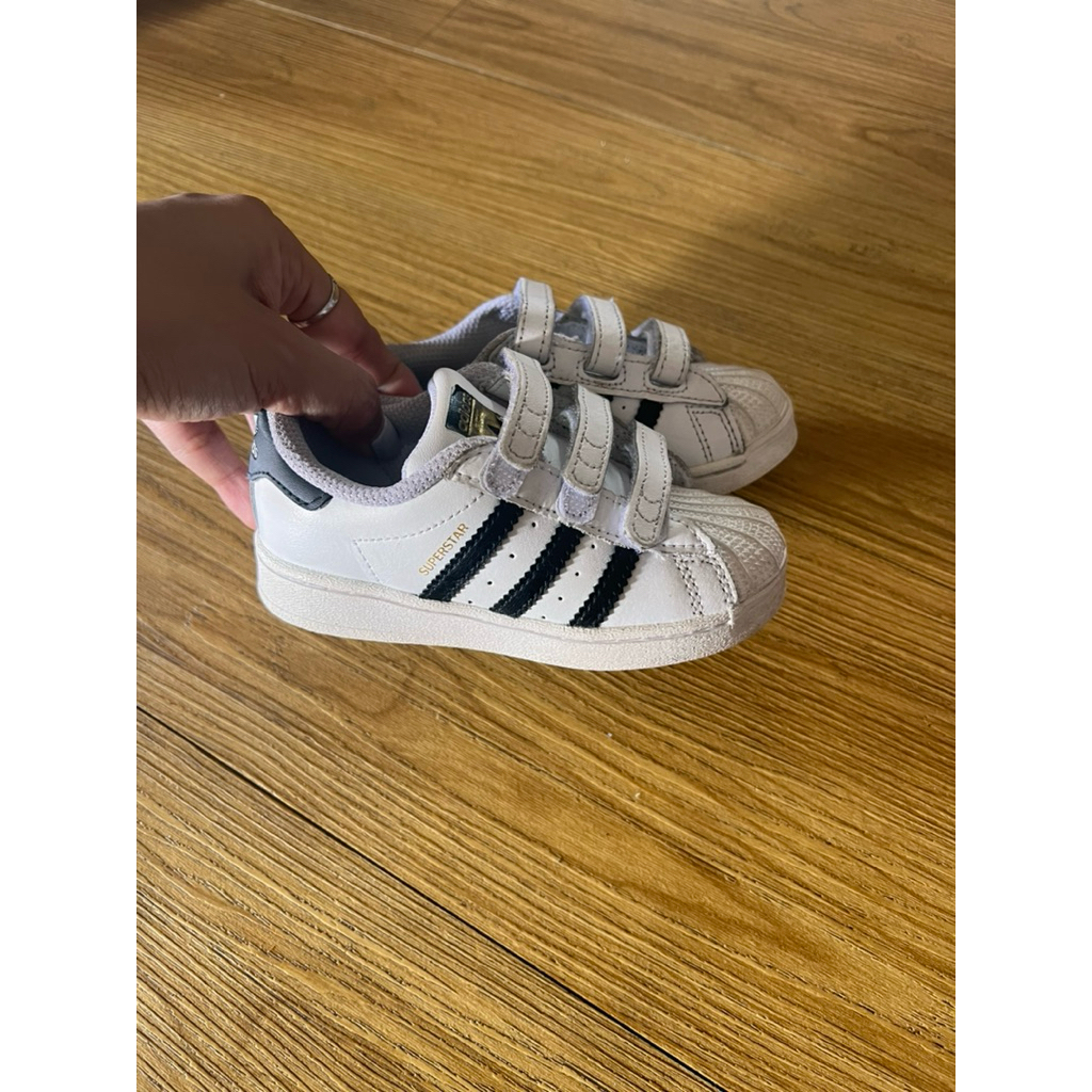 ADIDAS preloved Superstar shoes kids sepatu anak white