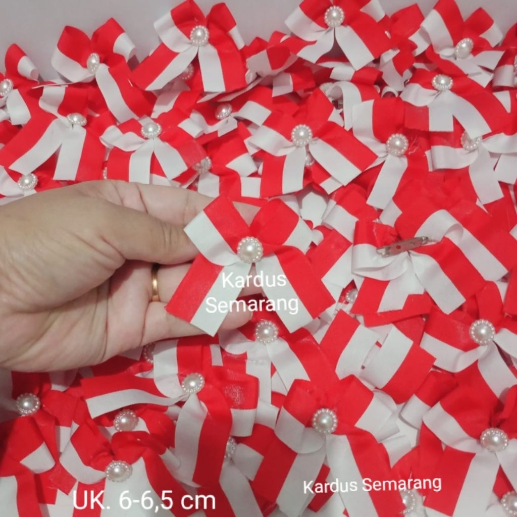 

READY STOK PITA MERAH PUTIH/TUJUH BELASAN + PENITI UK. -/+ 6 cm(PER PCS)