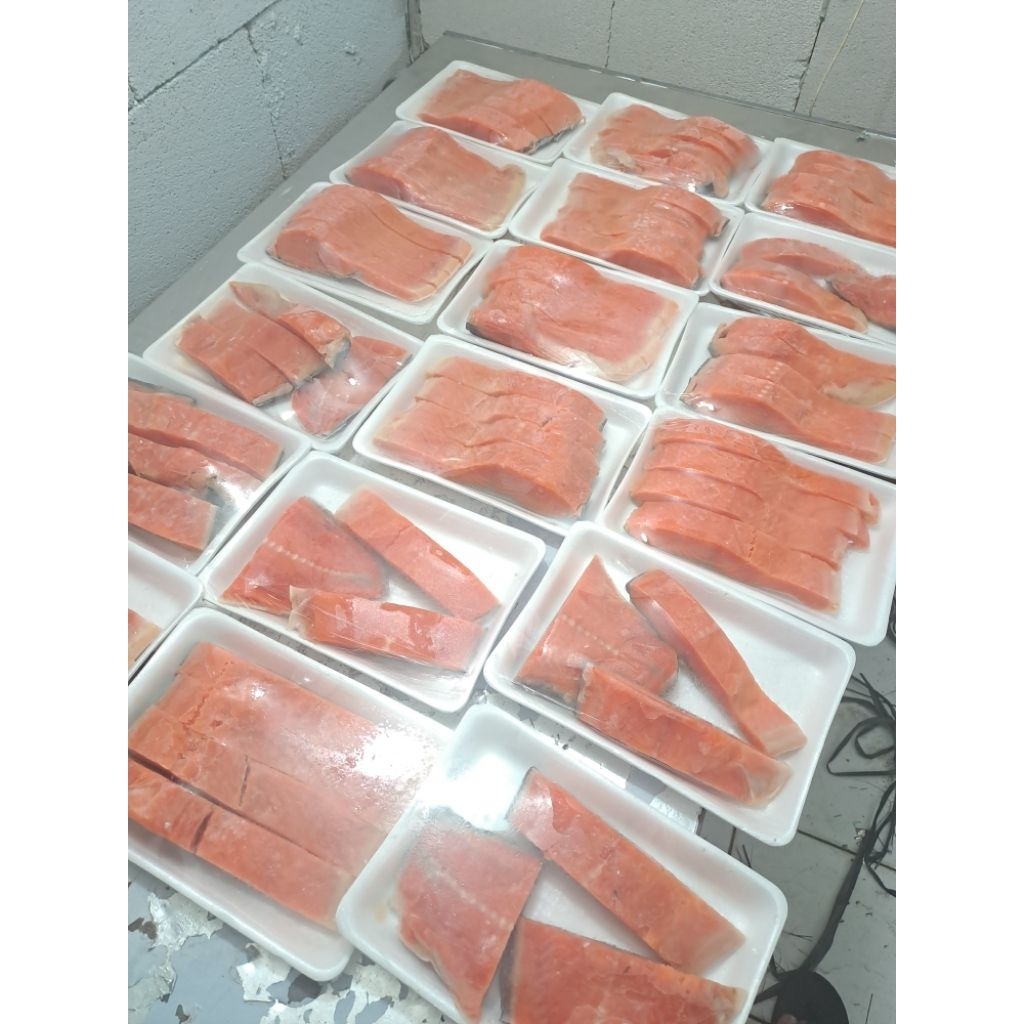 

Salmon fillet trout 1kg