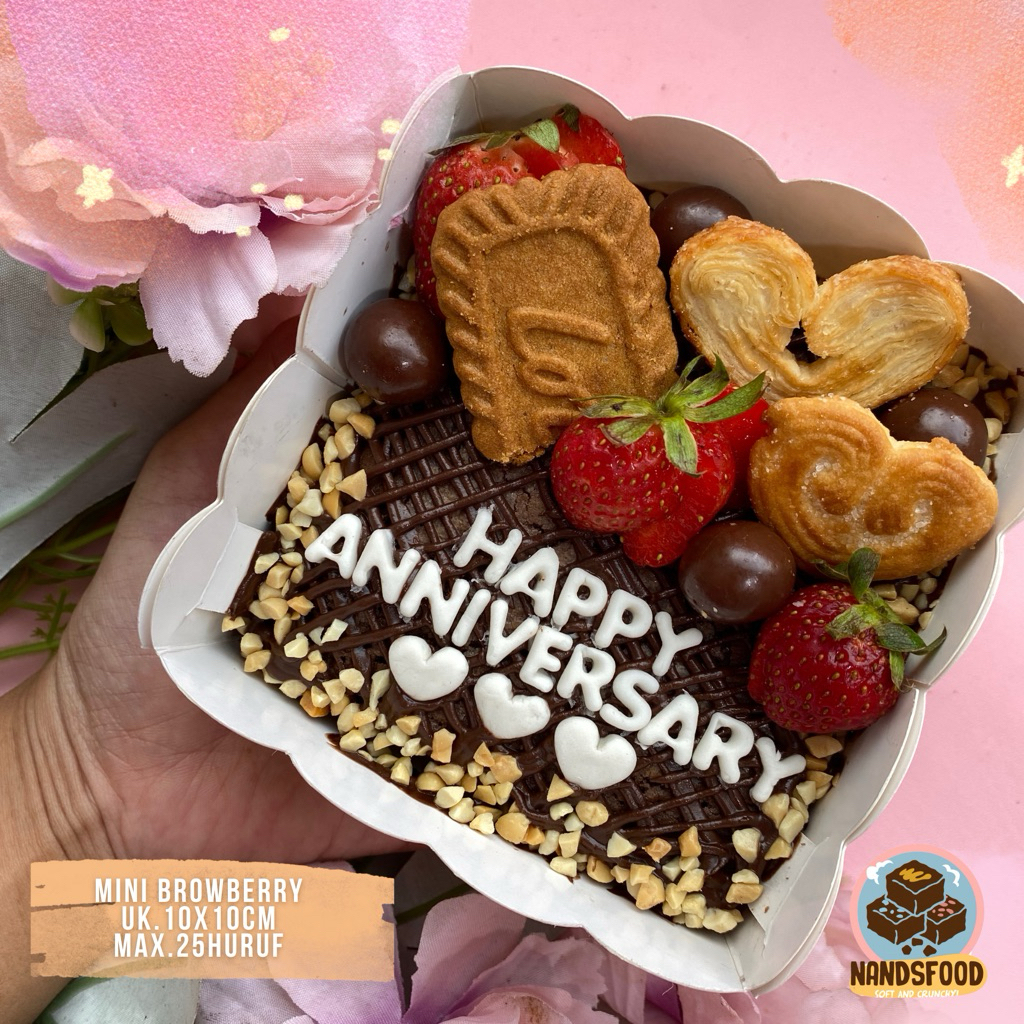 

Mini Browberry uk.10x10cm by nandsfood