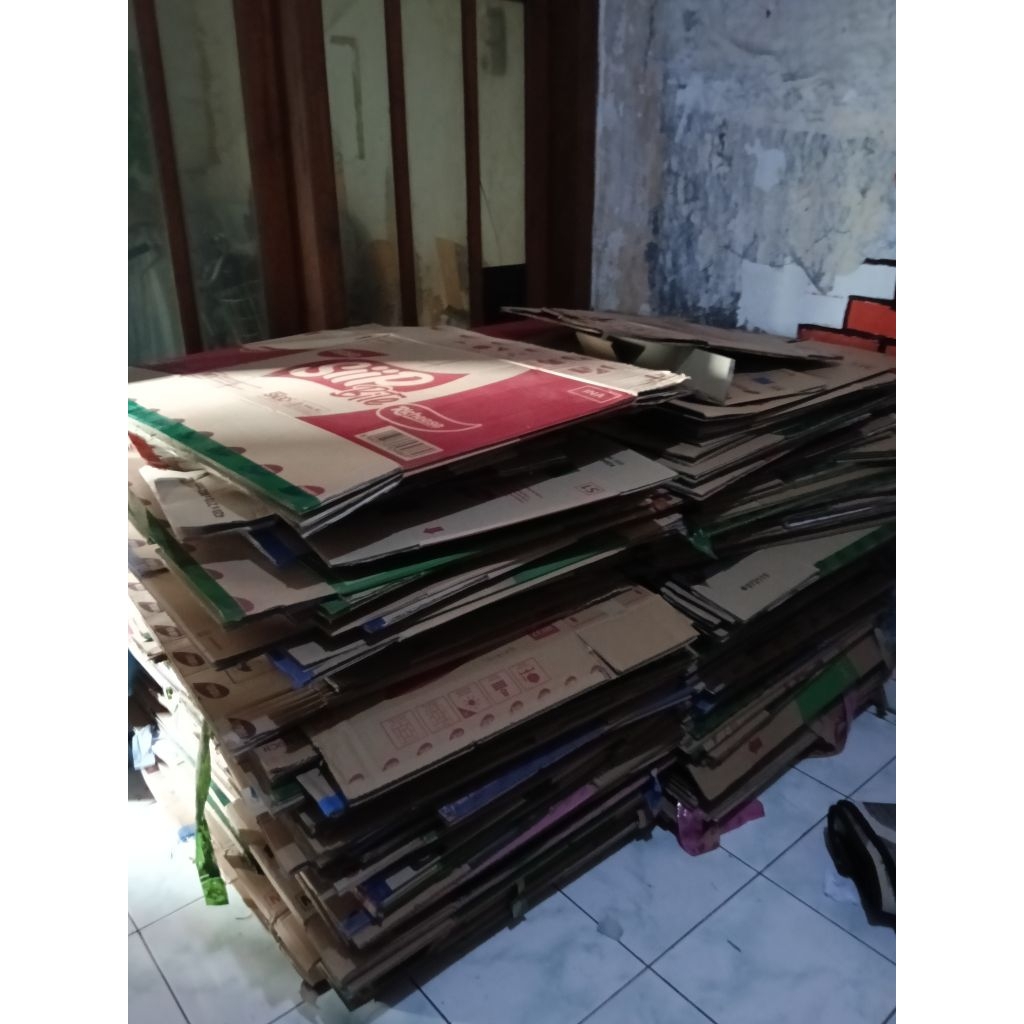 

KARDUS/KARTON BEKAS ,HARGA KILOAN.