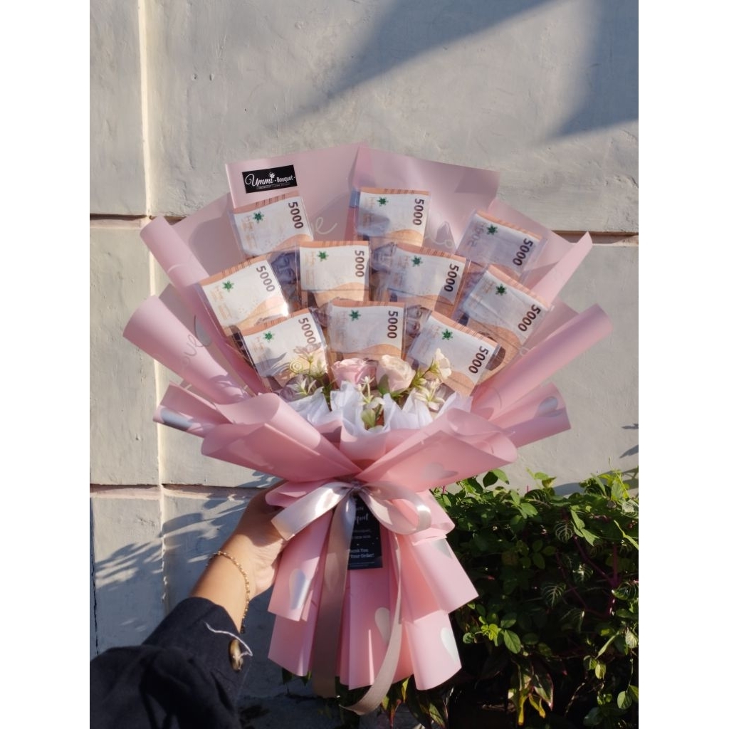 

Buket Uang | Money Bouquet | Gift Wisuda | Lamaran