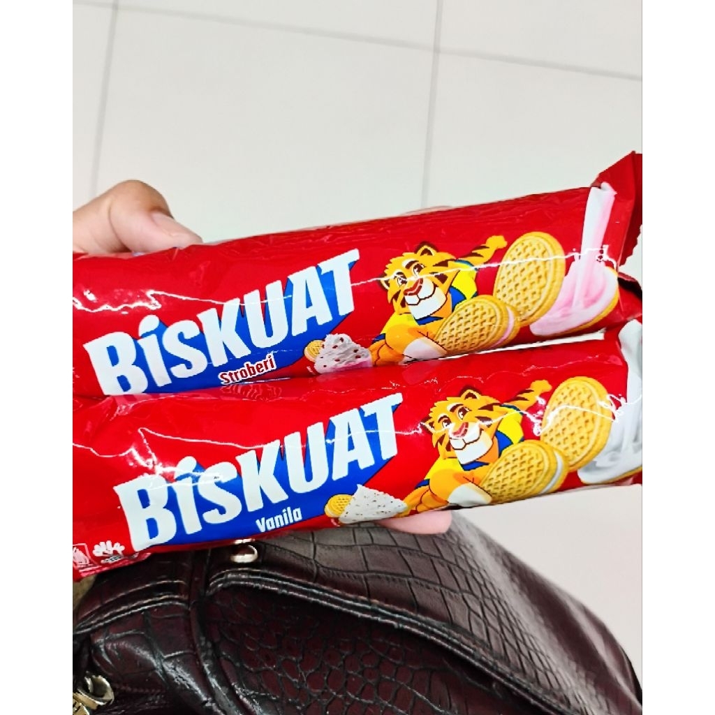 

Biskuat Sandwich Rasa Strawberry/Vanilla 105Gr
