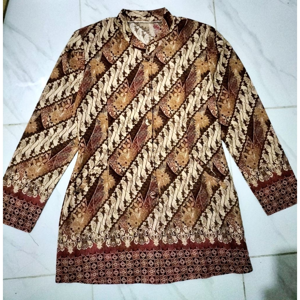 [PRELOVED] KEMEJA BATIK KERJA WARNA SALEM