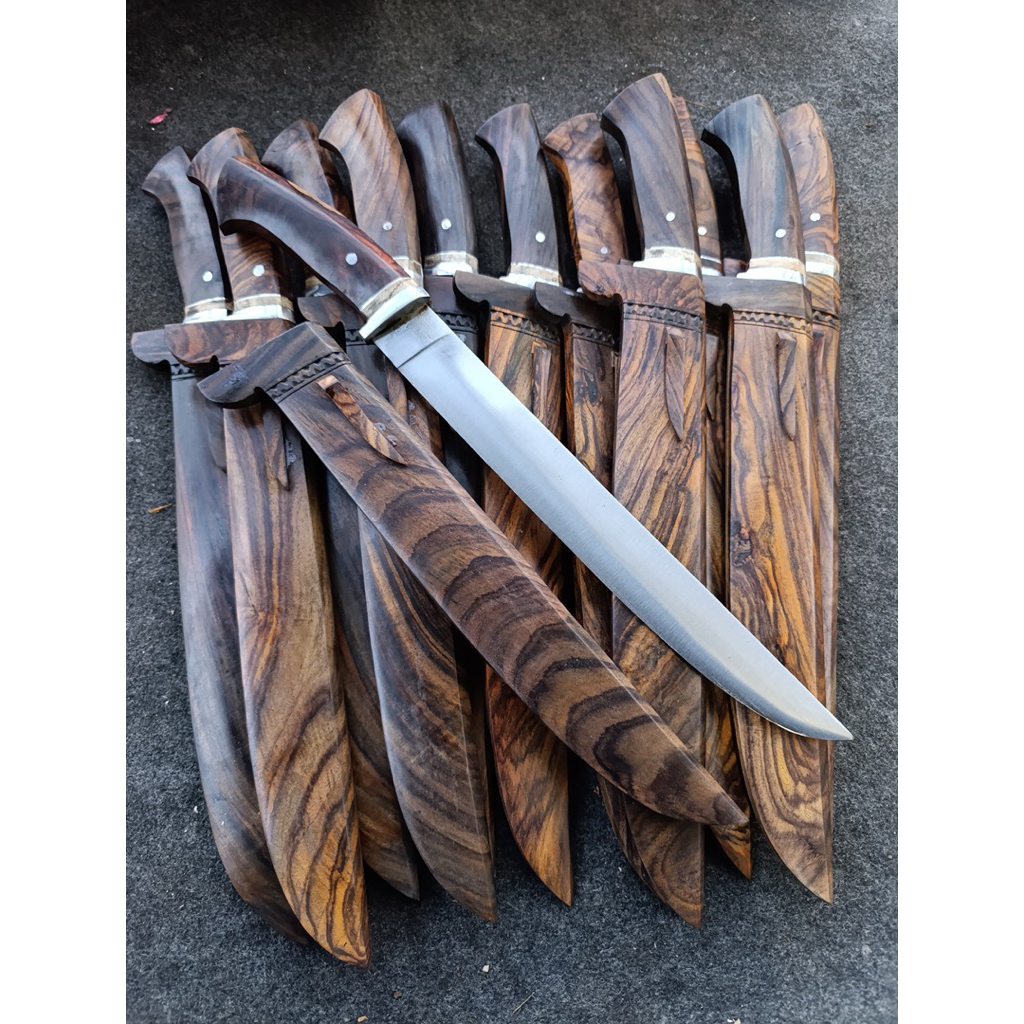 Pisau sembelih baja per Land rover