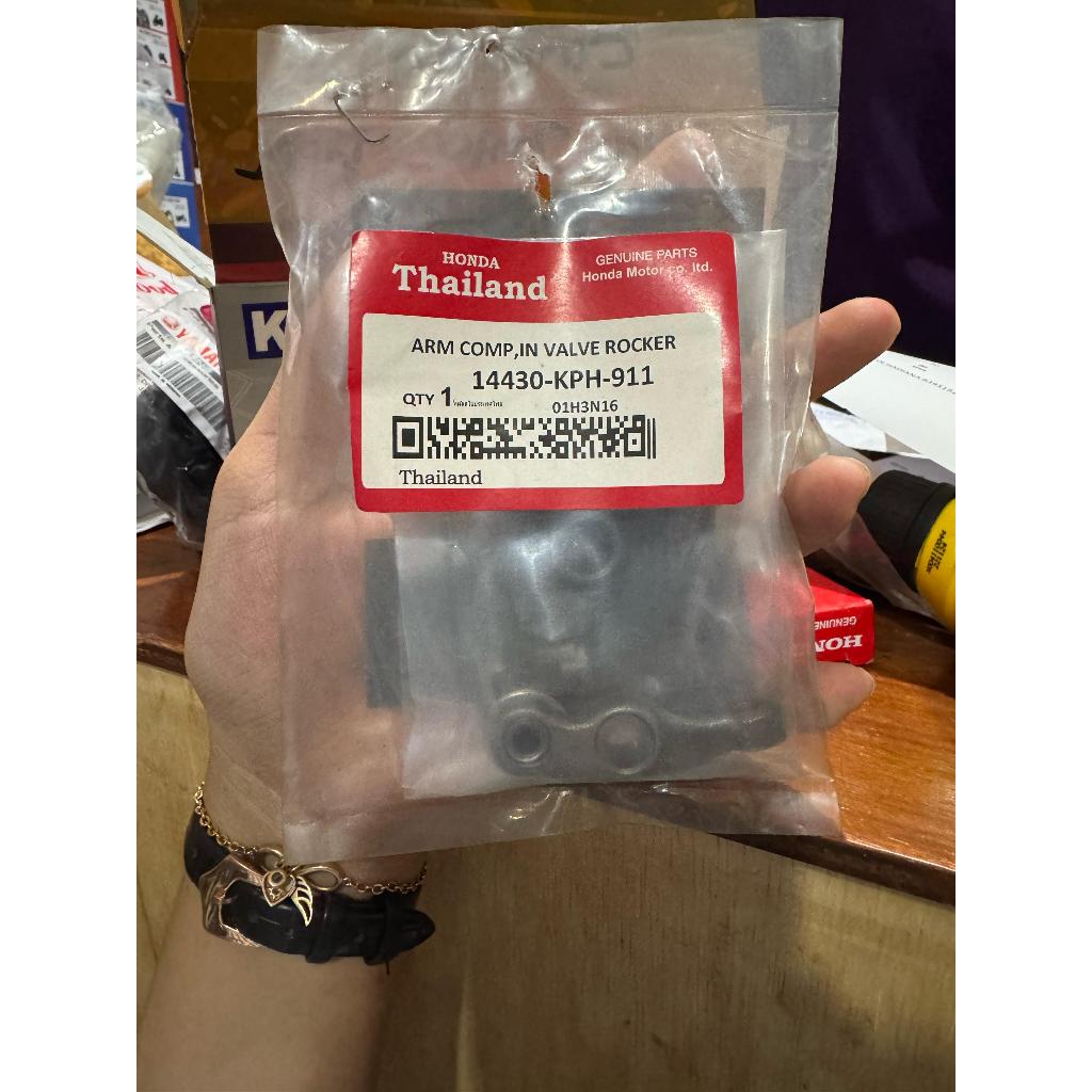 Thailand Platuk Pelatuk klep Karisma KPH Supra X 125 Kirana Rocker Arm Honda Karisma Original Thaila