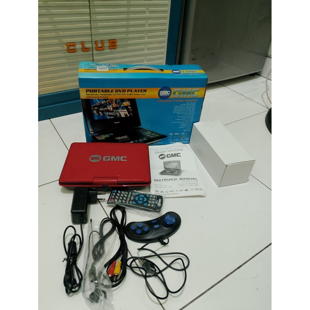 portable DVD player GMC second baik