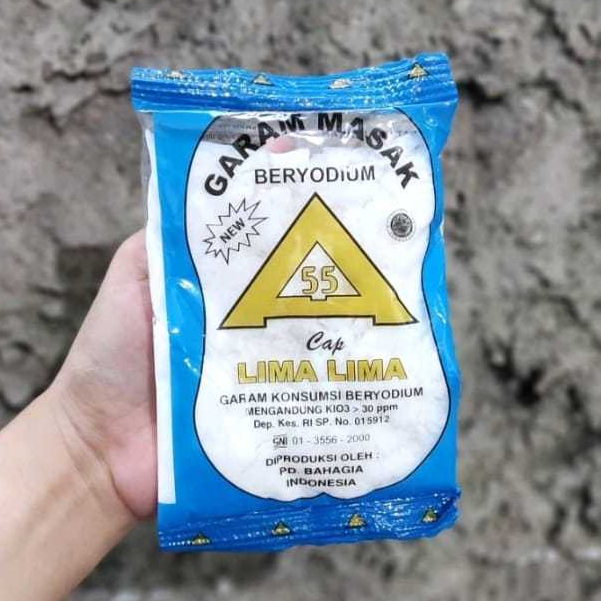 

PAKET Garam Masak Garam Dapur 1ball isi 40 pcs (sachet) Beryodium Garam Penyedap Rasa