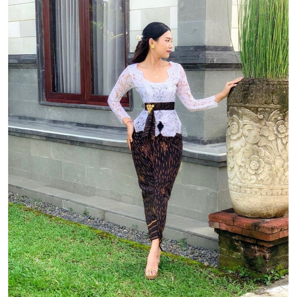 Saless Kamen Seseh Lembaran Set Selendang Kain Meteran Rok Wanita Kamen Bali