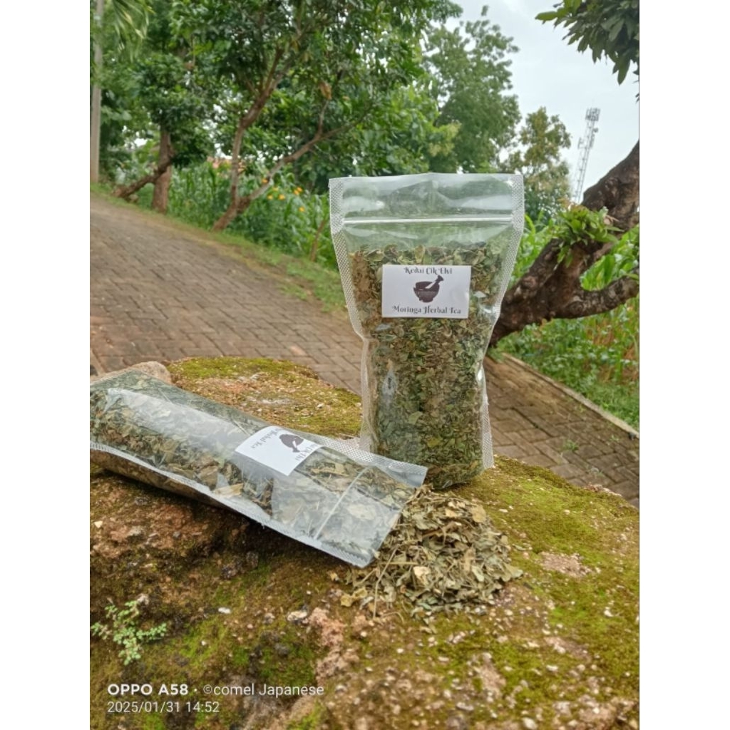 

Teh Daun Kelor