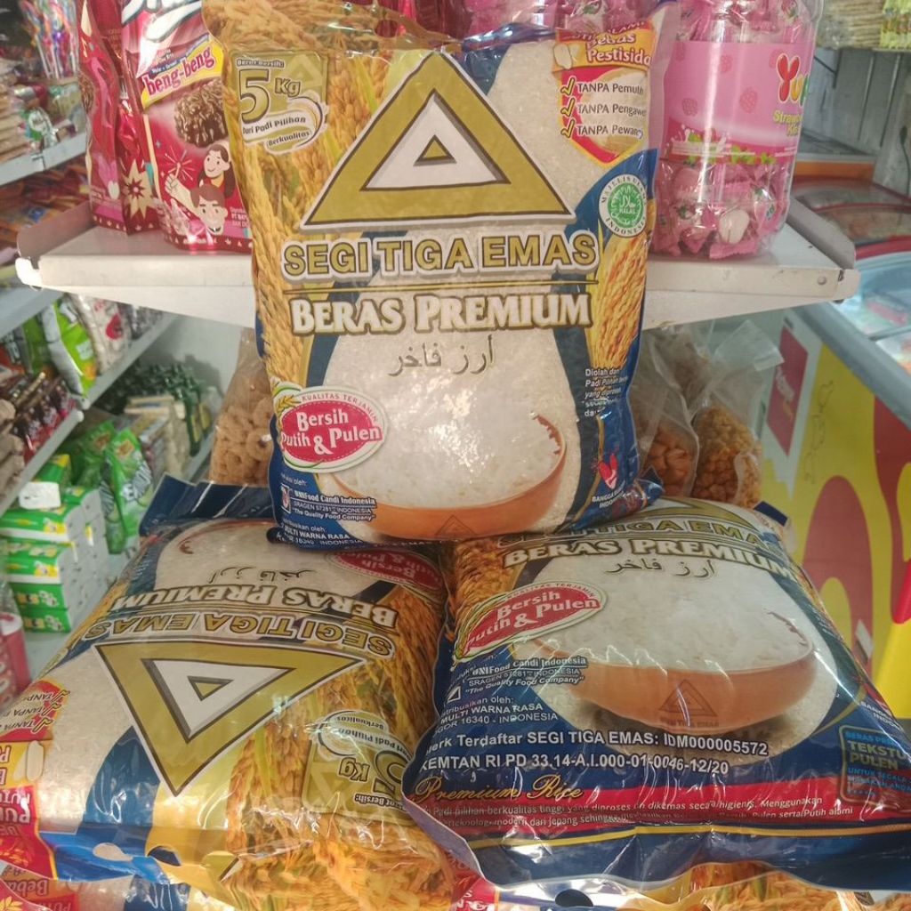 

BERAS SEGITIGA EMAS BERAS PREMIUM 5KG
