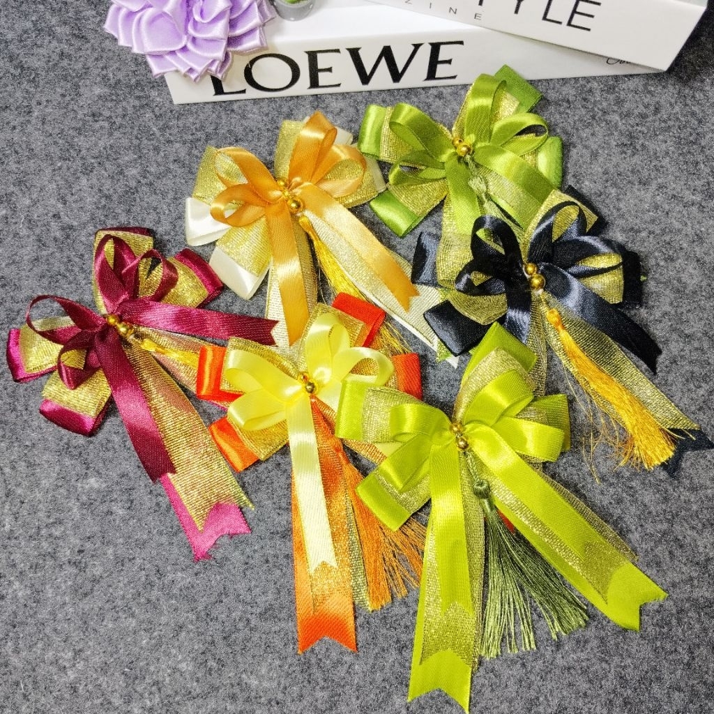 

Pita Kado 3 Layer| Pita Satin | Pita Jadi | Pita Hampers | Pita Hias