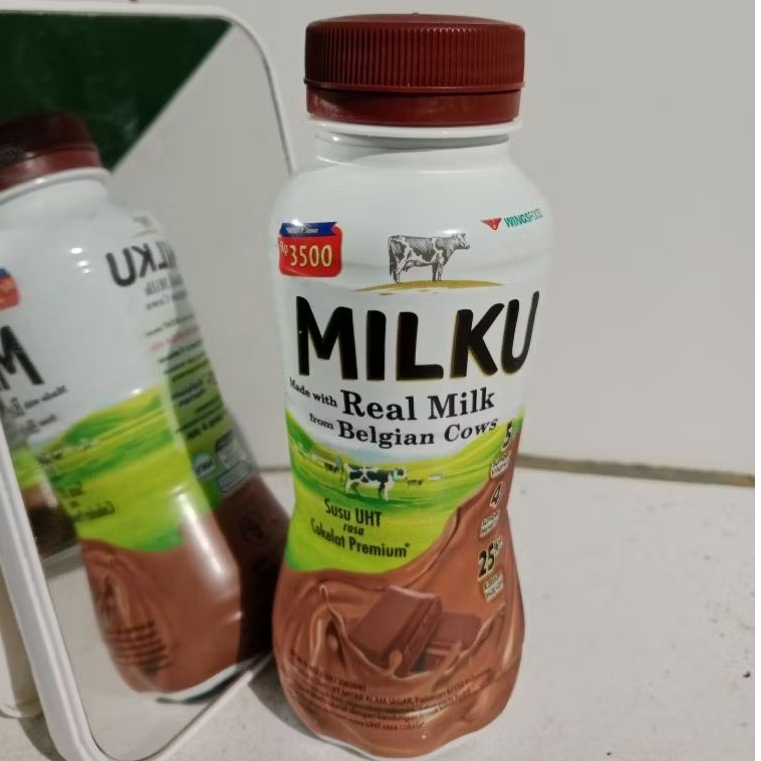 

MILKU varian coklat minuman siap saji