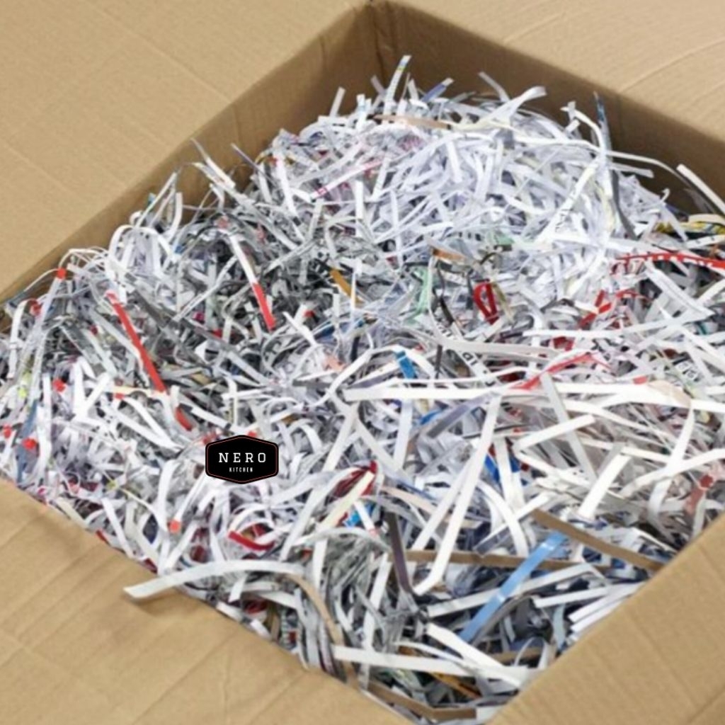 

1kg Kertas Serut Bekas / Kertas Cacah / Shredded Paper / Filler Hampers Gift Box Kado Lebaran Idul Fitri Natal Imlek Galungan Paskah Kertas Potong / Kertas Packing pecah belah / isian hampers