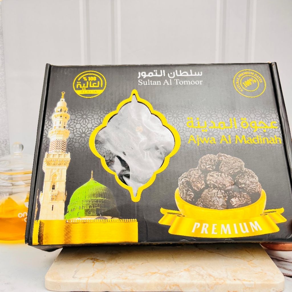 

1 kg Kurma Ajwa Al madina Sultan Al tamoor / Ajwa Organik Original Madinah