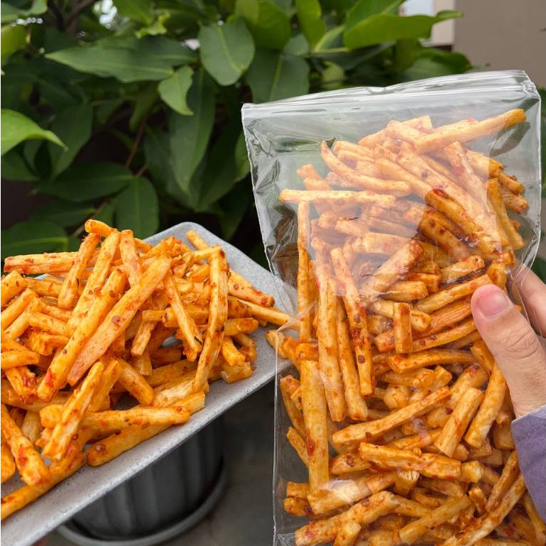 

Keripik Singkong Balado Xing Kong varian kemasan 250gr 500gr sd 1 kg