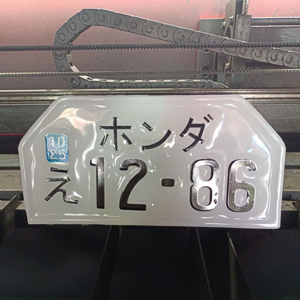 PLAT NOMOR JEPANG PUTIH VARIASI MOTOR HIASAN MOTOR