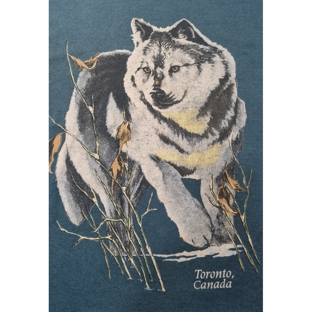 Kaos vintage art srigala made in Canada