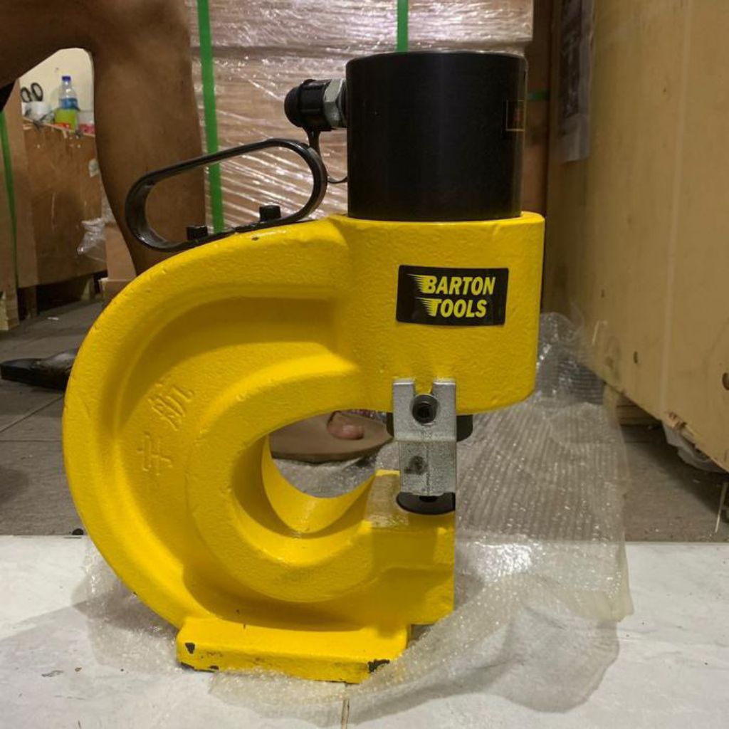 

CH-70 L Angle 12mm Hydraulic Busbar Punching Hole Punch Pelubang Hidrolik Siku CH70 L BARTON Puncher