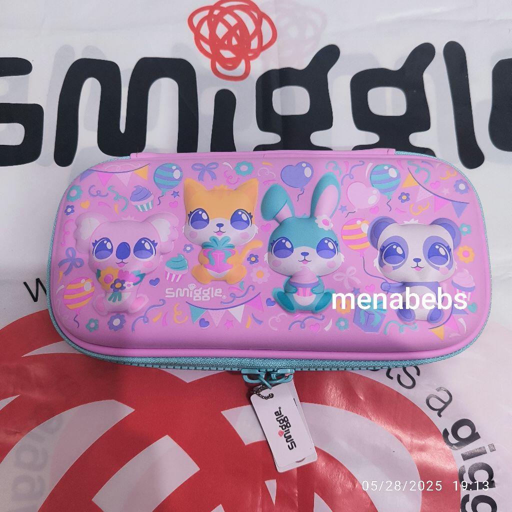 

Smiggle Small Hardtop Pencil case Jump Unicorn / Ride Bunny original