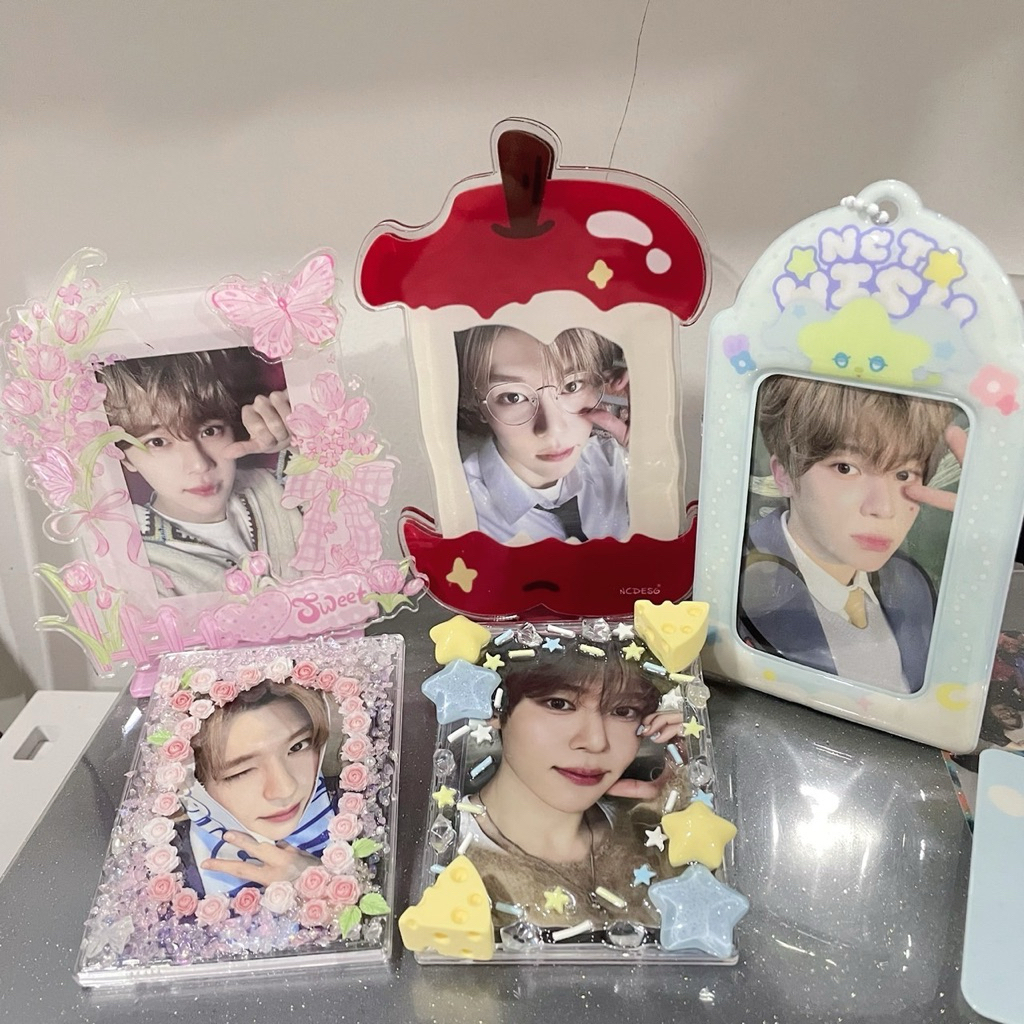 CAHOL DAN STANDEE KPOP