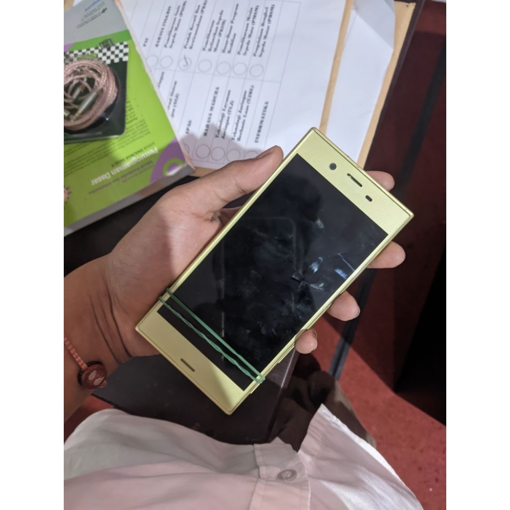 SONY XZS 3/32 DOCOMO WIFI ONLY