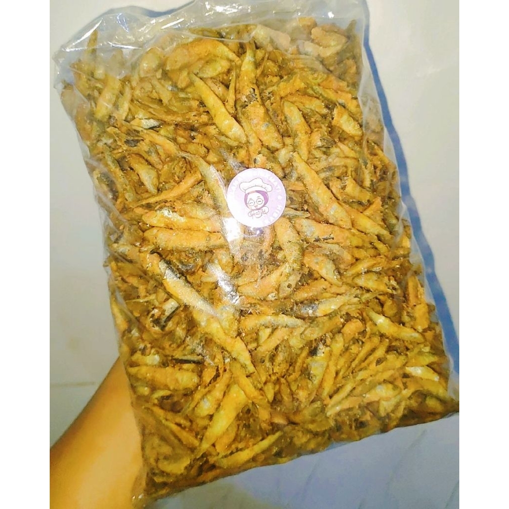 

Samenit Ikan Asin Crispy. asin, gurih, renyah, extra daun jeruk. 1 kg.