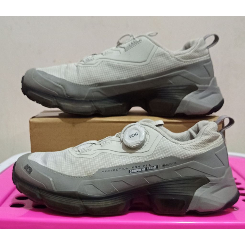 sepatu outdoor k2 grapheneframe boa system