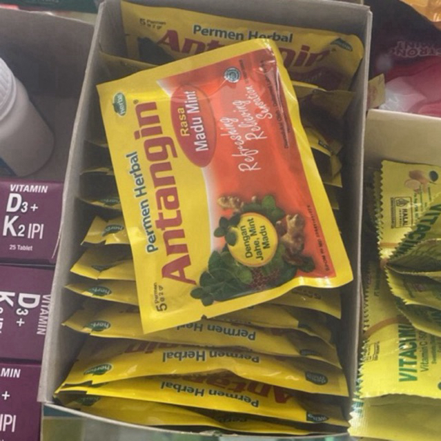 

PERMEN ANTANGIN SACHET ISI 6 / permen herbal