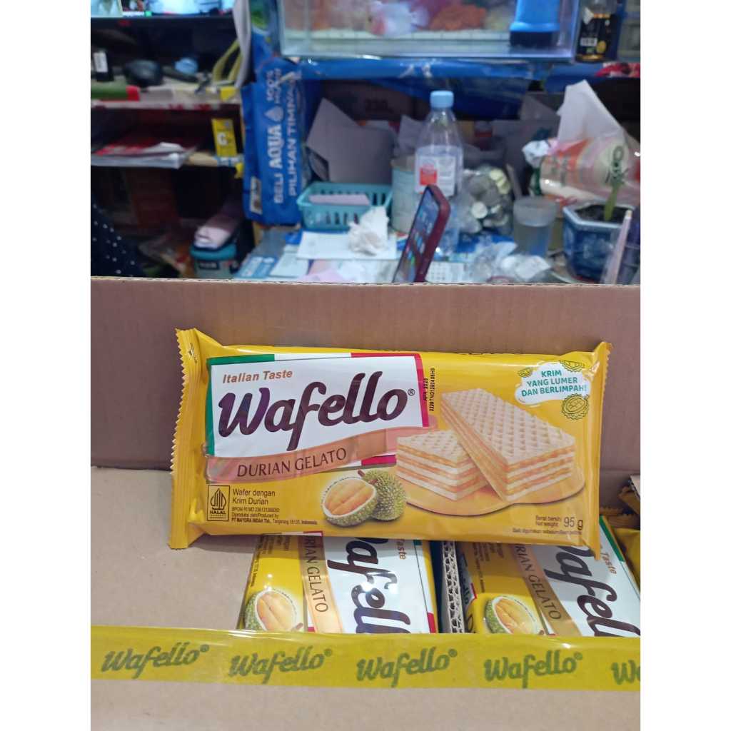 

Paket isi 5 Wafello Durian Gelato 95g Wafer Cream Mayora Durian Flavor