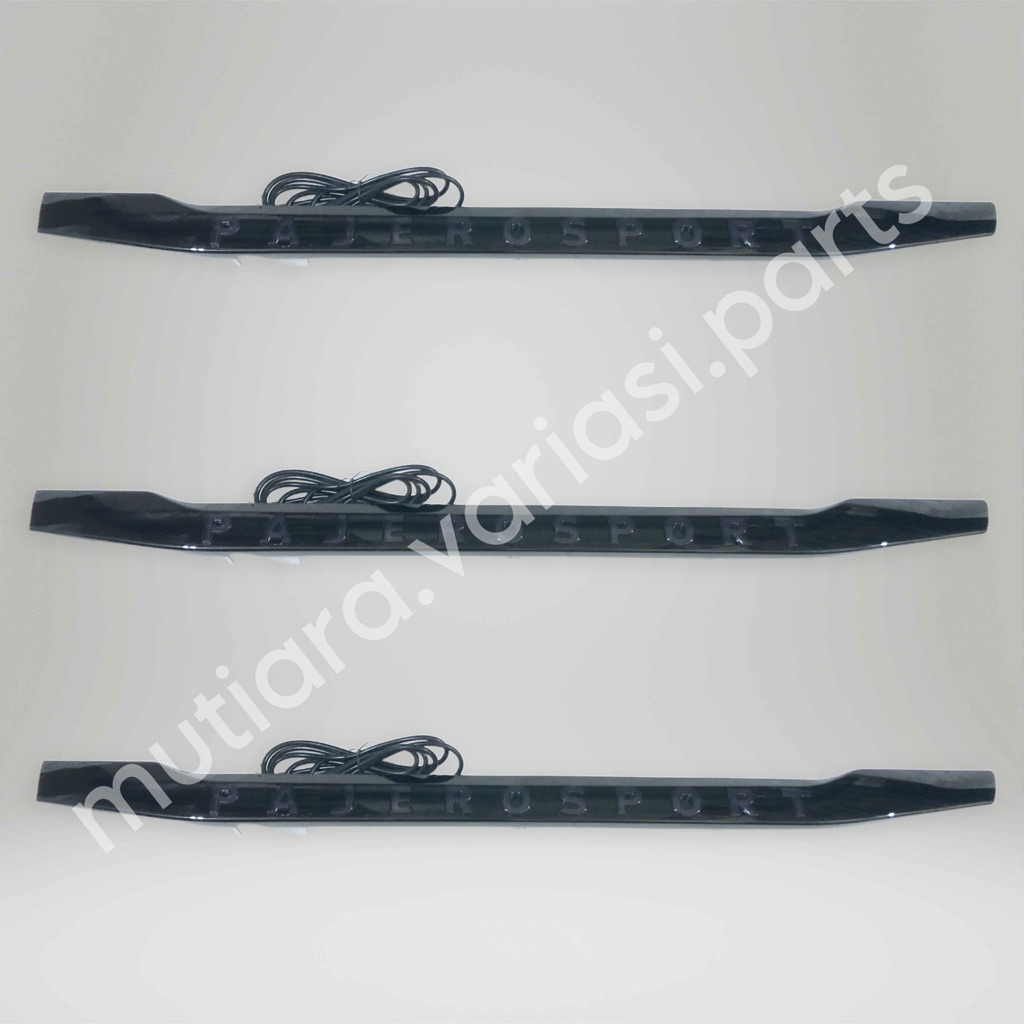 Trunk Light Pajero / Lampu LED belakang Pajero Sport / lampu led belakang hitam