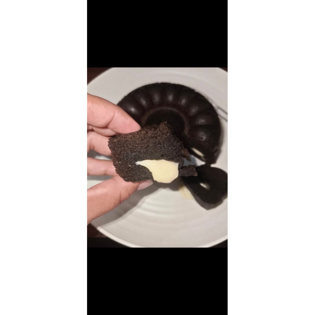 

bolu ketan hitam keju lumer